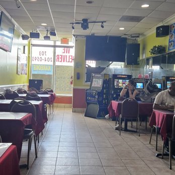 Pupuseria Mana - 5/8/23. A view when it isn't busy. - Salvadoran Near Me - Falls Church, Virginia Pupuseria Mana - 5/8/23. A view when it isn't busy. - Salvadoran Near Me - Falls Church, Virginia