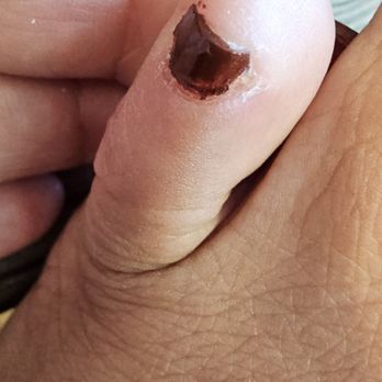 Cosmo Nail & Spa - This pedicure was last night at 630pm - Nail Salons Near Me - Menifee, California