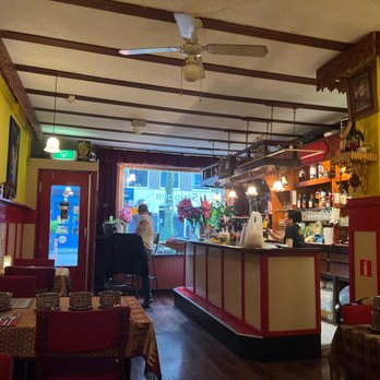 Siriphon Thais Eethuis - Thai Near Me - Amsterdam, New Hampshire