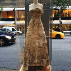 Students work Madison Avenue 10/26/17
