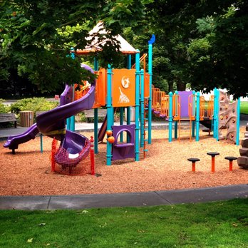 Aubrey Davis Park - "West" playground at the Park on the Lid - Parks Near Me - Mercer Island, Washington
