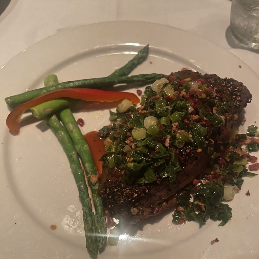 Dal Rae Restaurant - New York Pepper steak - Steakhouses Near Me - Pico Rivera, California Dal Rae Restaurant - New York Pepper steak - Steakhouses Near Me - Pico Rivera, California