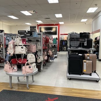 T J MAXX - Updated July 2025 - 114 Photos & 126 Reviews - 3355