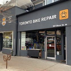 Toronto Bike Repair - Store front