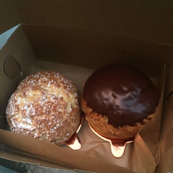 Bibble & Sip - Earl Grey Creampuff and Dark Chocolate Creampuff - Coffee & Tea Near Me - New York, New York Bibble & Sip - Earl Grey Creampuff and Dark Chocolate Creampuff - Coffee & Tea Near Me - New York, New York