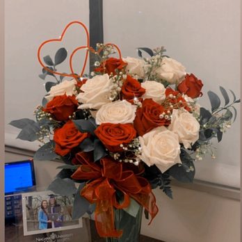Evergreen Floral - Flower arrangement - Florists Near Me - Niagara Falls, New York Evergreen Floral - Flower arrangement - Florists Near Me - Niagara Falls, New York