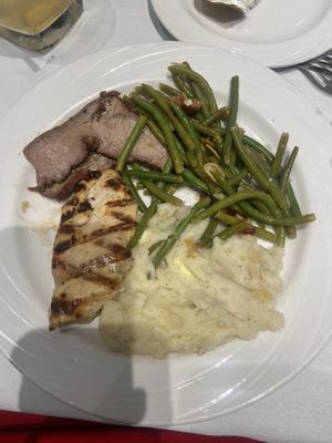 Marriage Can Be Murder Dinner Show in Las Vegas by null