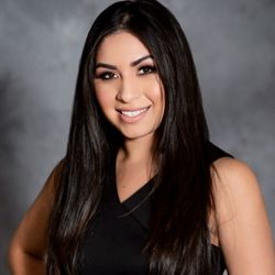 Vanessa Mosqueda Warr
