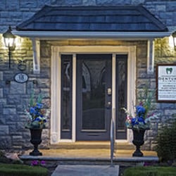 Georgetown Denture Clinic - Convenient parking, wheelchair accessible.