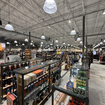 REI - Retail space - Accessories Near Me - Louisville, Kentucky REI - Retail space - Accessories Near Me - Louisville, Kentucky