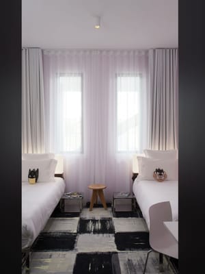 Mama Shelter Bordeaux by null