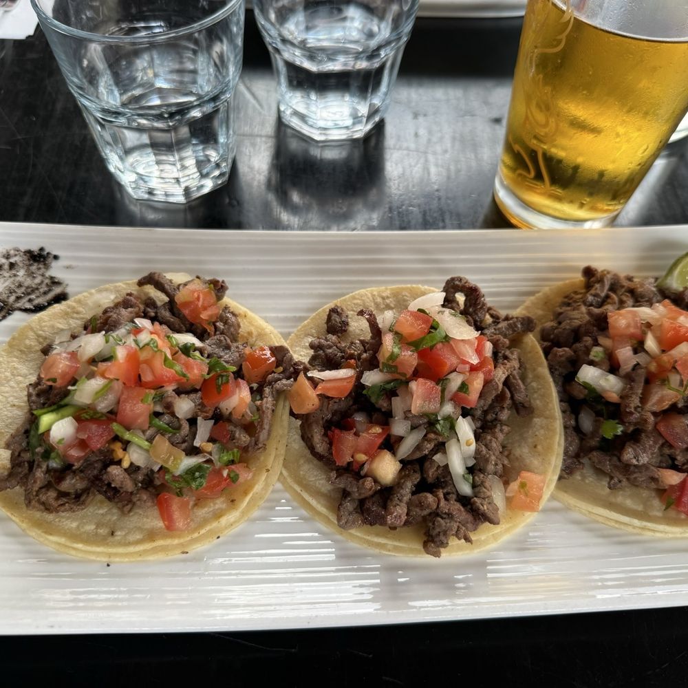 Pancho y Emiliano - Taco de Carne Asada (3Pcs) - Mexican Near Me - Toronto, Ontario