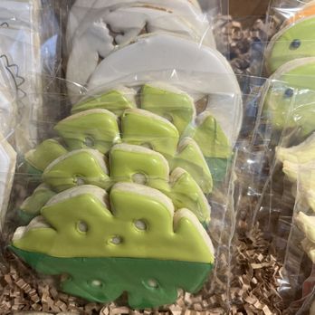 Scottsdale Cookie Co - Dino leaf cookies - Desserts Near Me - Scottsdale, Arizona Scottsdale Cookie Co - Dino leaf cookies - Desserts Near Me - Scottsdale, Arizona