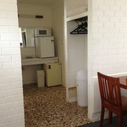 Colonial Inn Motel