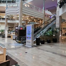 Bridgewater Commons
