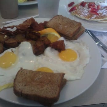 The Breakfast Shack - Diners Near Me - Boynton Beach, Florida