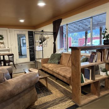 The Coffee Loft - Even more couches to lounge on or do work! And some books to read! - Coffee & Tea Near Me - Kamiah, Idaho