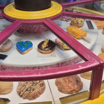 Voodoo Doughnut - Bakeries Near Me - Orlando, Florida Voodoo Doughnut - Bakeries Near Me - Orlando, Florida
