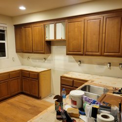 Evolve Drywall - The work Fernando did is really good to look at. I am almost okay not installing the backsplash now.