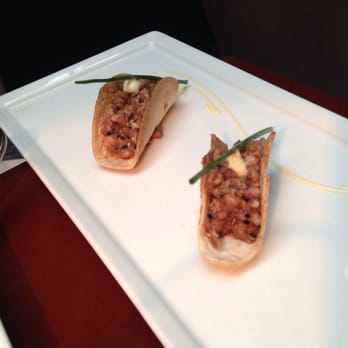 The Crazy Bear - Wagyu beef tartare in mini taco shells - Thai Near Me - London, XGL