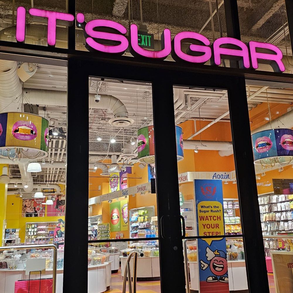 IT'SUGAR - Candy Stores Near Me - Denver, Colorado IT'SUGAR - Candy Stores Near Me - Denver, Colorado