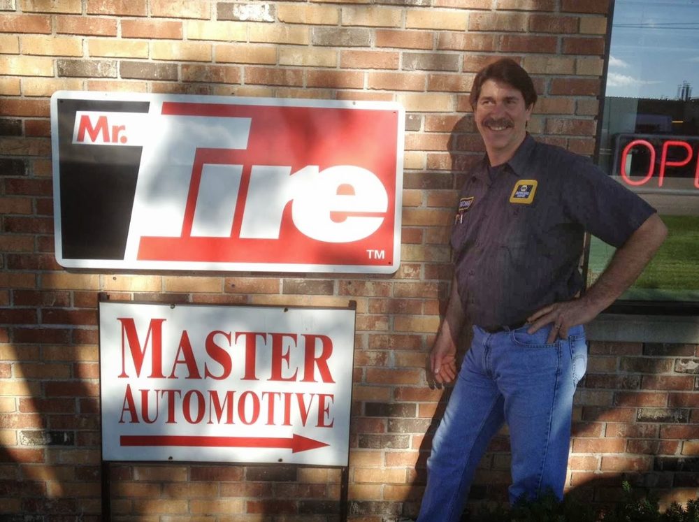MASTER AUTOMOTIVE TIRE & LUBE 1051 Cliff Rd E, Burnsville, MN Yelp