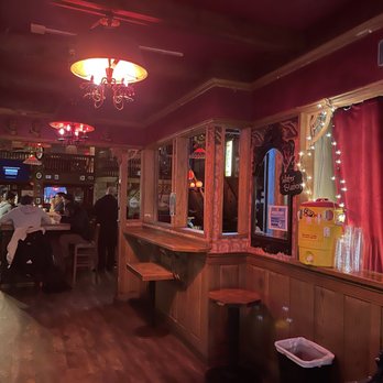 The Alaskan Hotel & Bar - Hotels Near Me - Juneau, Alaska