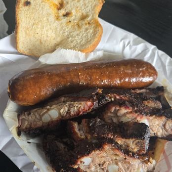 Shark's Fish & Chicken - Rip and beef combo - Chicken Wings Near Me - Maywood, Illinois