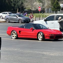 Les Schwab Tire Center - Acura NSX is Les Schwab parking lot!