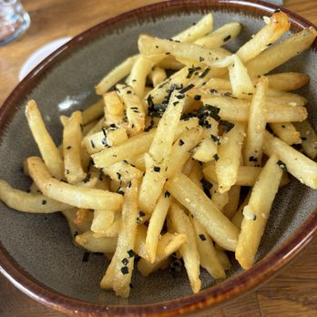 Aloha Mixed Plate - Furikake Garlic Fries - Hawaiian Near Me - Lahaina, Hawaii