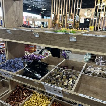 Golden Roastery - Coffee Roasteries Near Me - Houston, Texas
