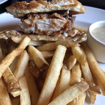 Yard House - New American Near Me - Honolulu, Hawaii Yard House - New American Near Me - Honolulu, Hawaii