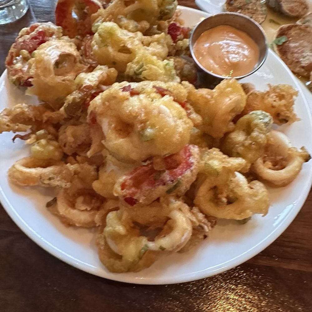 The Halston - Fried calamari - American Near Me - Melville, New York The Halston - Fried calamari - American Near Me - Melville, New York