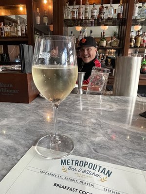 Metropolitan NY Pizza+Burgers+Cocktails by null Metropolitan NY Pizza+Burgers+Cocktails by null