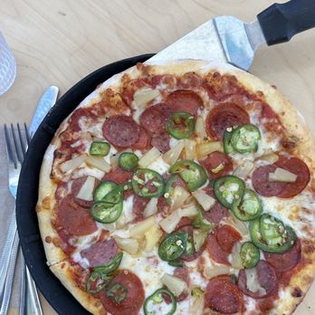 Moose's Tooth - Small Pepperoni, Italian sausage, fresh jalapeño, canned pineapple pizza. - Pizza Near Me - Anchorage, Alaska