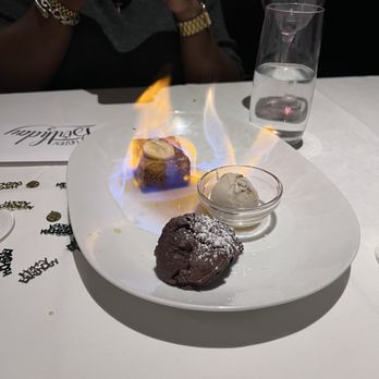 Eddie V's Prime Seafood - Bananas Foster Butter Cake - Seafood Near Me - Charlotte, North Carolina