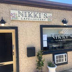 Nikki’s Cafe + Juicery - Storefront