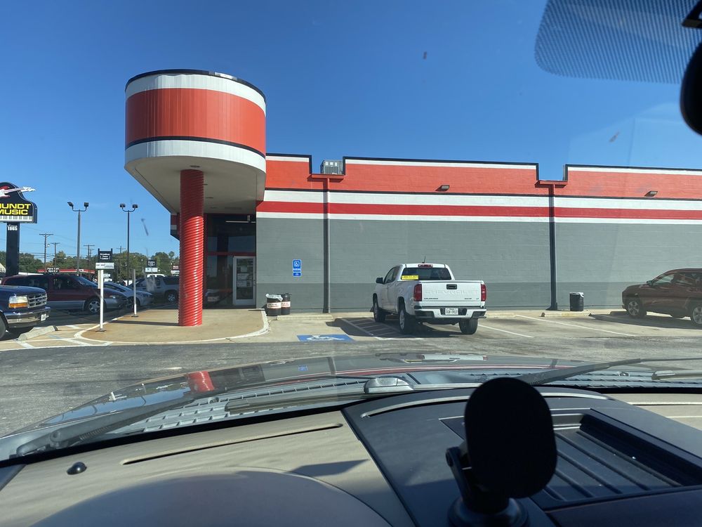 AUTOZONE Updated August 2024 3536 S Broadway Ave, Tyler, Texas