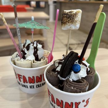 Fanny's Thai Roll Ice Cream - Sweet Kisses Ice Cream & Chocolate Lover Ice Cream - Ice Cream & Frozen Yogurt Near Me - Elgin, Illinois Fanny's Thai Roll Ice Cream - Sweet Kisses Ice Cream & Chocolate Lover Ice Cream - Ice Cream & Frozen Yogurt Near Me - Elgin, Illinois