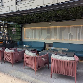 The Riu Rooftop - Bars Near Me - Chicago, Illinois The Riu Rooftop - Bars Near Me - Chicago, Illinois