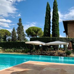 La Collegiata - The pool on a nice July afternoon. Quiet and inviting!