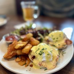 Eggs Benedict