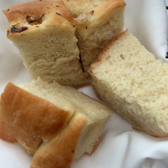 Blu Restaurant & Bar - Amazing focaccia. Delicious, but limited in supply. - New American Near Me - Boston, Massachusetts