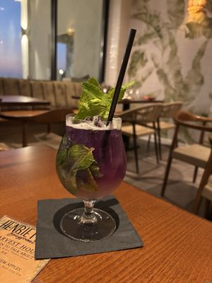 Henrietta's Bayfront Restaurant by null