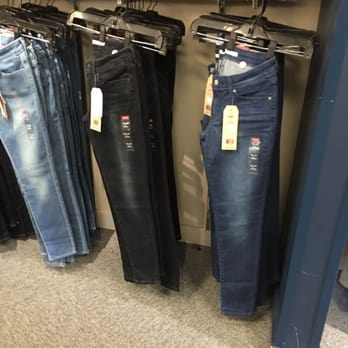 Levi’s Outlet Store - Men's Clothing Near Me - Lake George, New York Levi’s Outlet Store - Men's Clothing Near Me - Lake George, New York