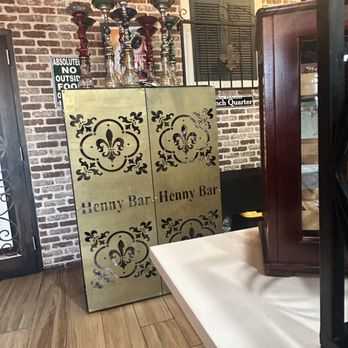 LA Burgers & Daiquiris - Decor - Cajun/Creole Near Me - Houston, Texas LA Burgers & Daiquiris - Decor - Cajun/Creole Near Me - Houston, Texas