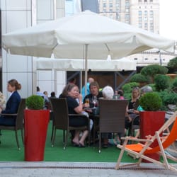 Winestone - Sommer evening at Winestone