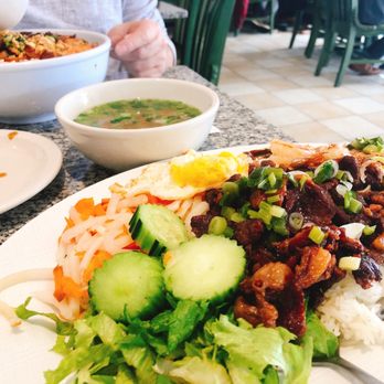 iPho - ? #__7 maybe P7? Comes with broth, has an egg on top - Vietnamese Near Me - Inver Grove Heights, Minnesota iPho - ? #__7 maybe P7? Comes with broth, has an egg on top - Vietnamese Near Me - Inver Grove Heights, Minnesota