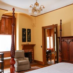 Graceland Inn & Conference Center - Sue Randolph Room