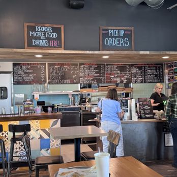 Best Pizza & Brew Chandler - Pizza Near Me - Chandler, Arizona